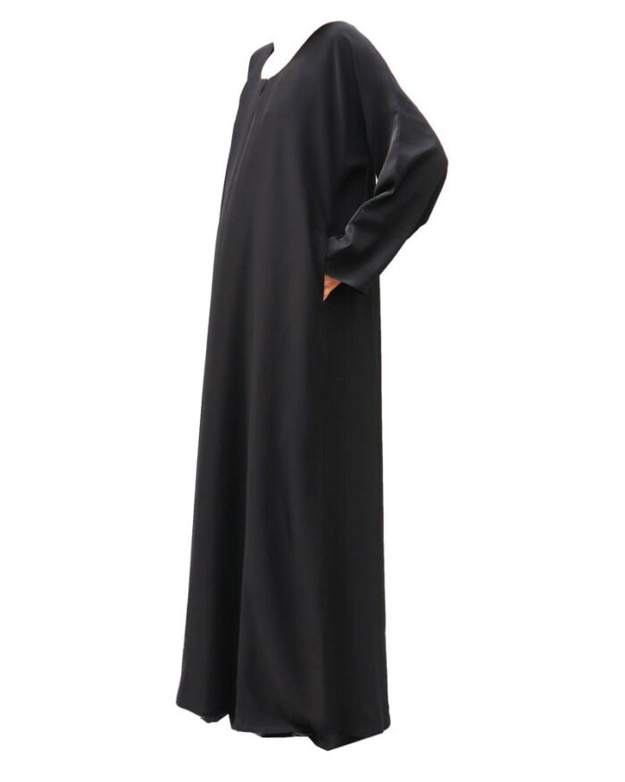 Plain black abaya with pockets made from premium Dubai nidha fabric.