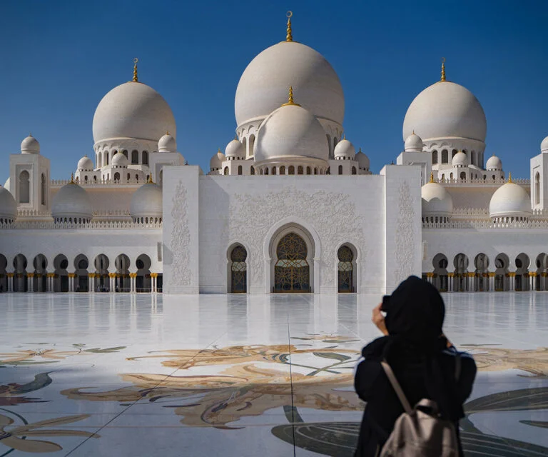 Dubai mosque photo